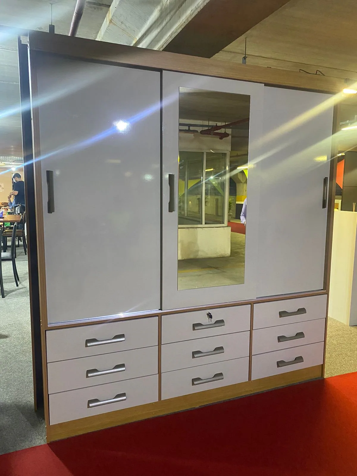 Guarda-Roupa 3 Portas Meridian 2,00 m Cinamomo/Off White – D’DORO MÓVEIS