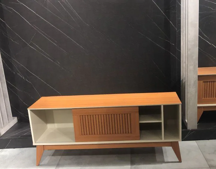 Rack até 55″ Aruba Off White/Cedro – EDN MÓVEIS