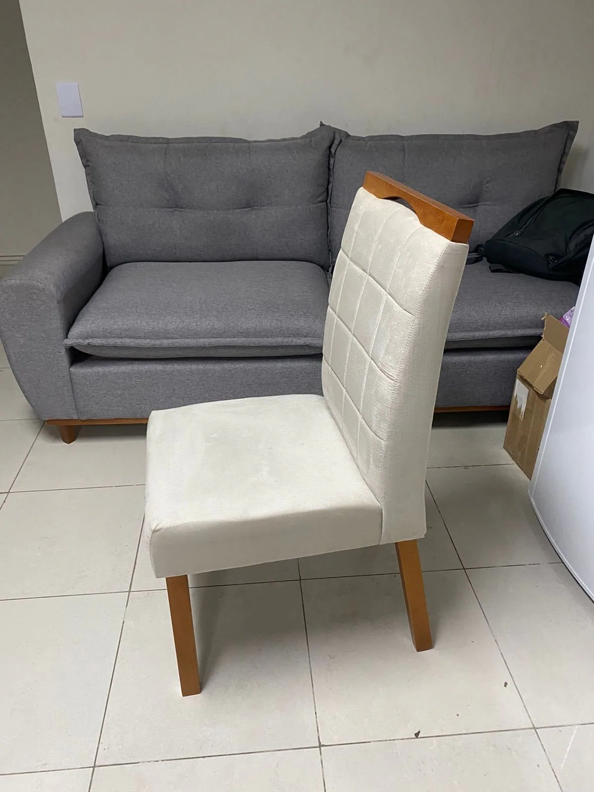 Kit 2 Cadeiras Roma Mel/Veludo Bege – OURO DECOR