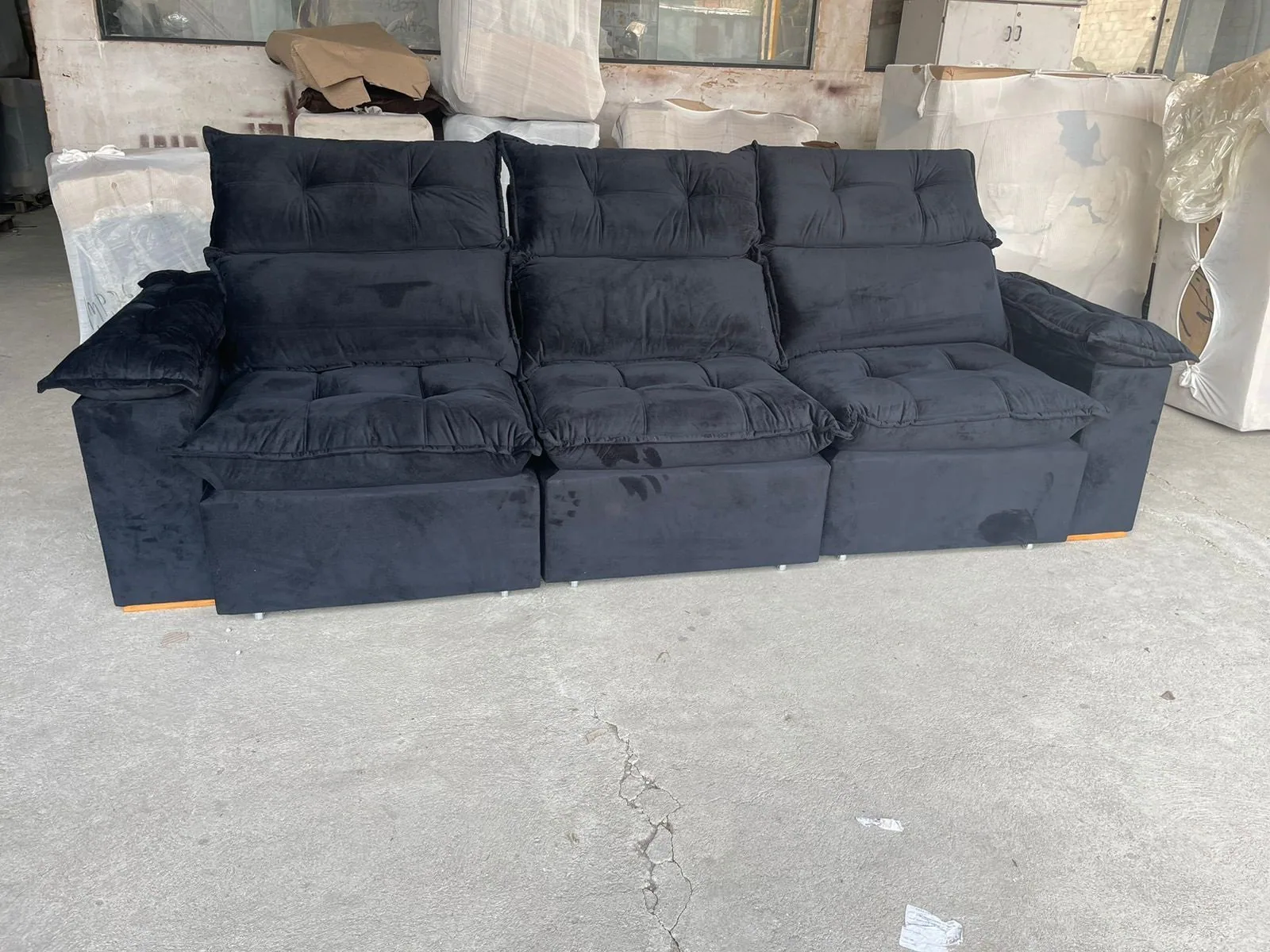 Sofá Retrátil e Reclinável Imperial 2,75 m Veludo Jolie Preto 12 – IMPERIAL DECOR