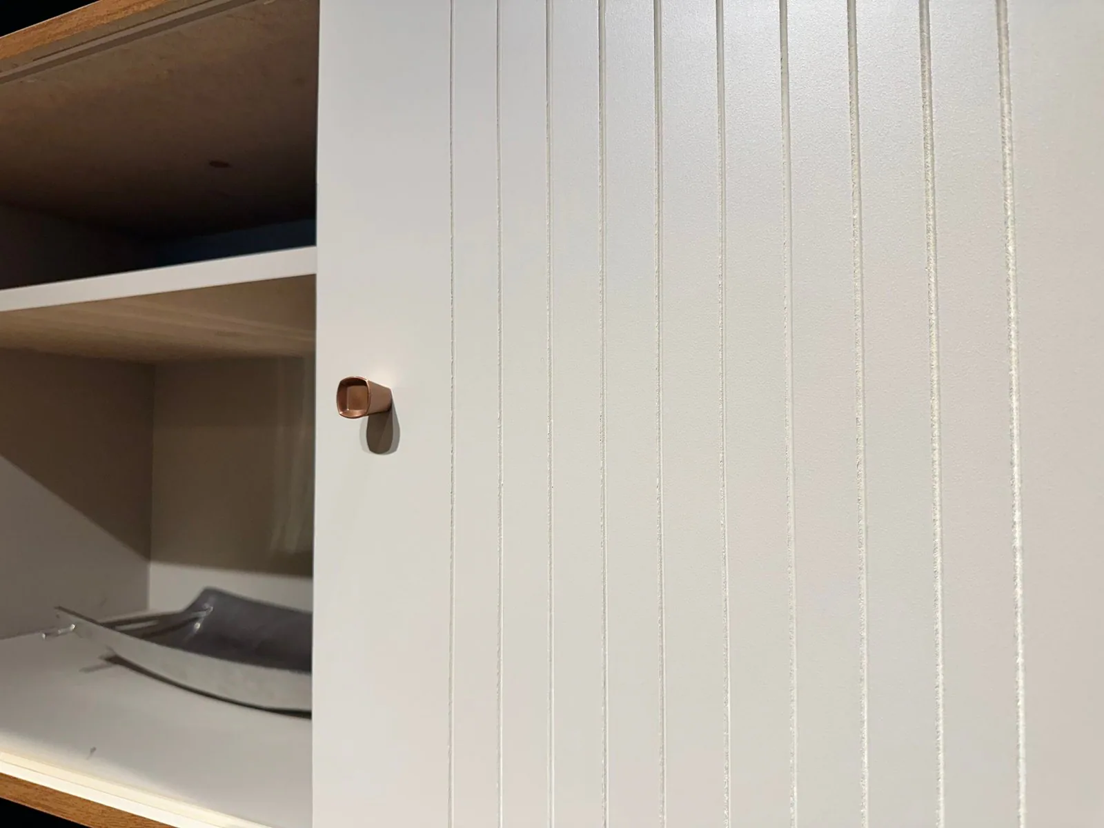 Rack até 50″ Rubi Nature/Off White – LINEA BRASIL