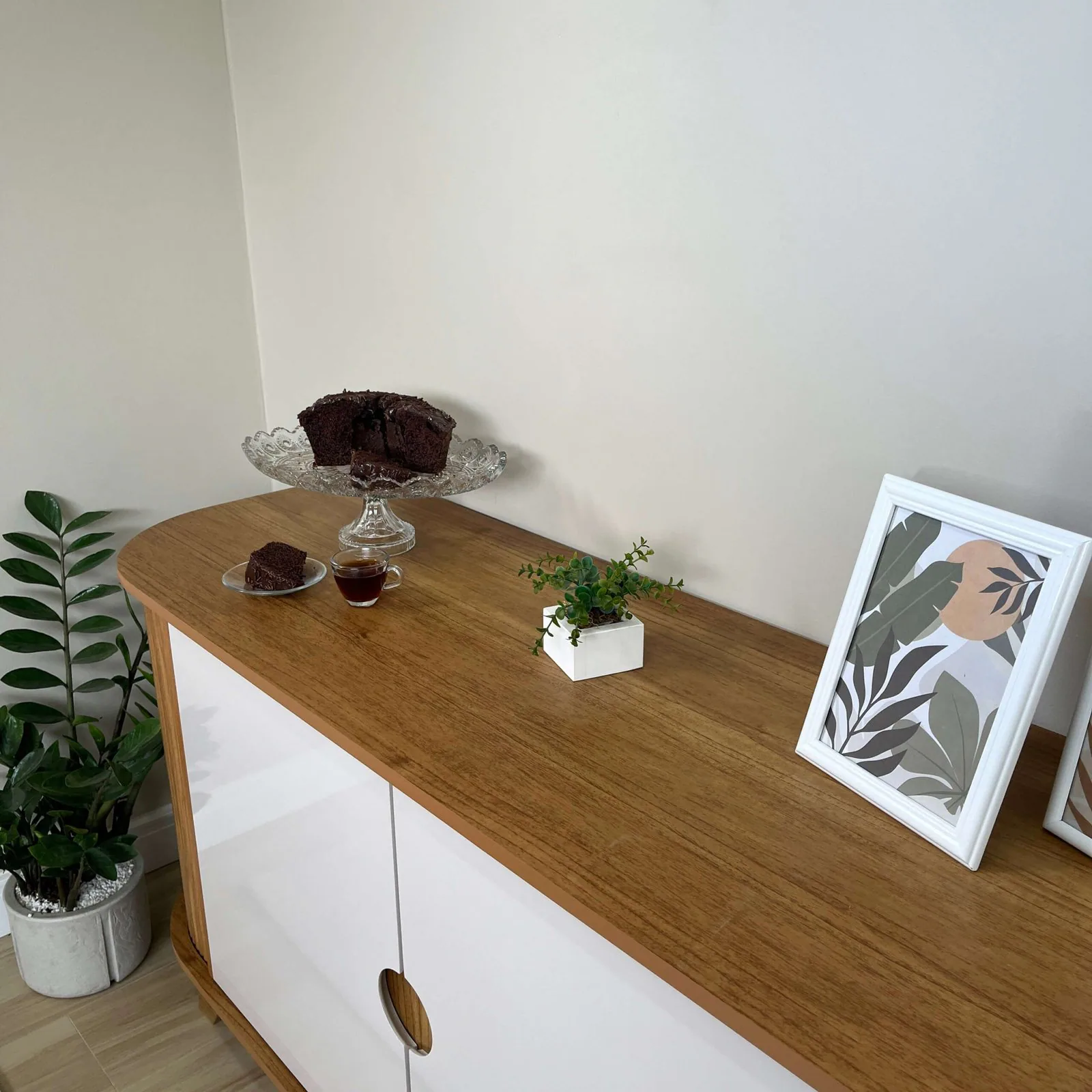 Buffet Vivaldi Cinamomo/Off White – ARTELY